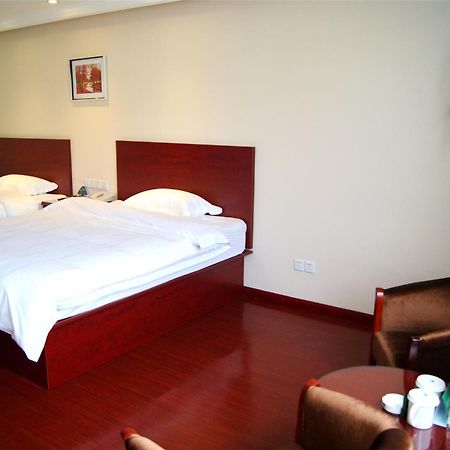 Greentree Inn Guangdong Shantou Gurao Gugui Road Business Hotel Zewnętrze zdjęcie